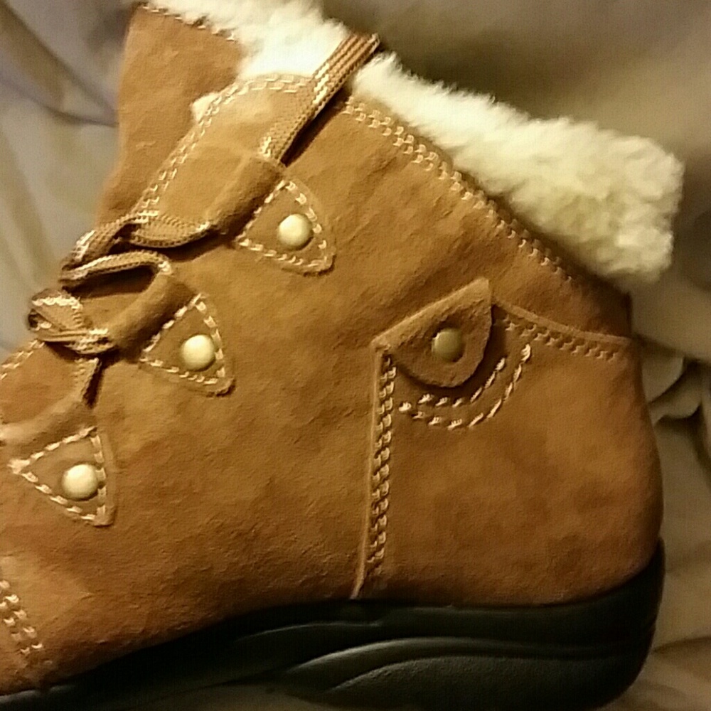 Booties - Picture 5 of 6